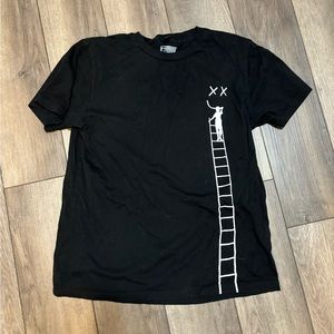 OFFICIAL louis tomlinson merch! no longer sold by him.